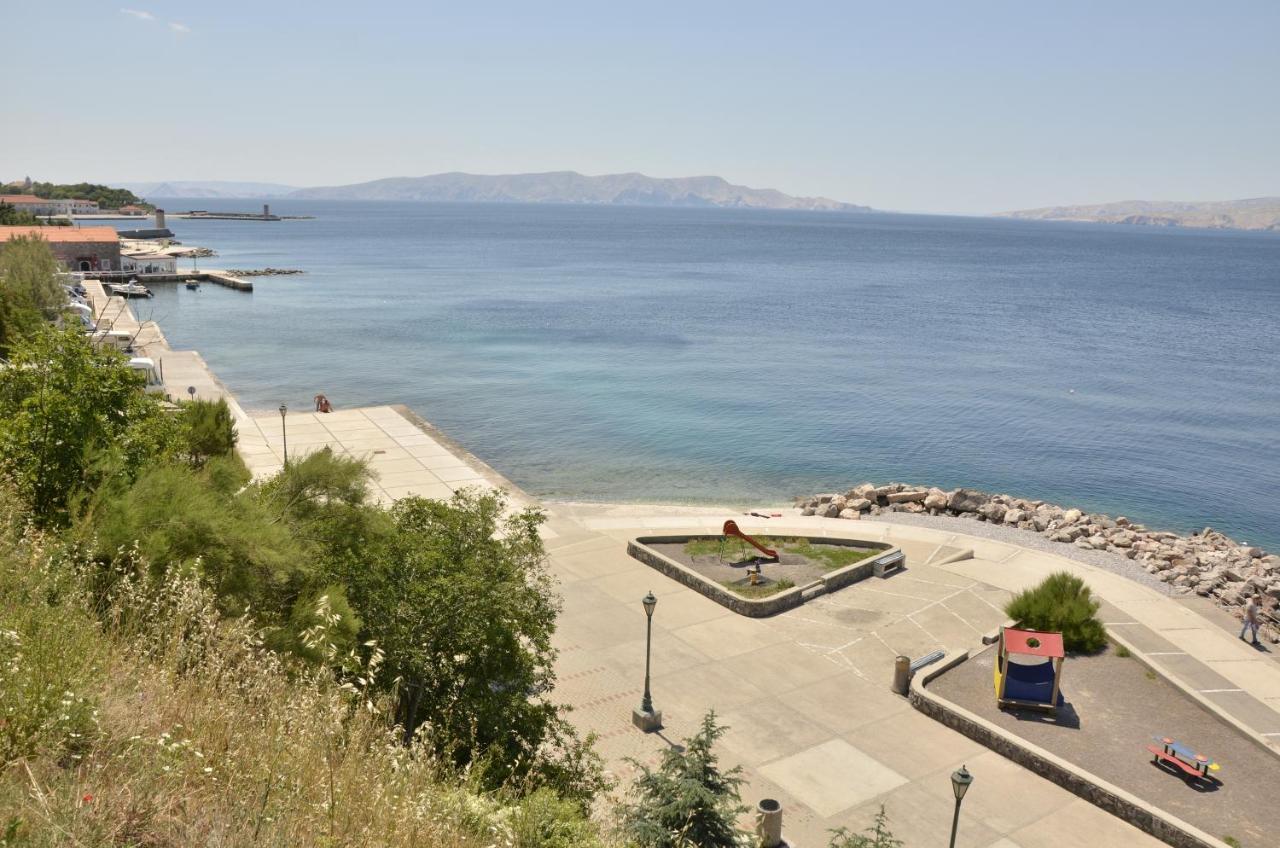 Apartmani Silvana&Vera Senj  Bagian luar foto