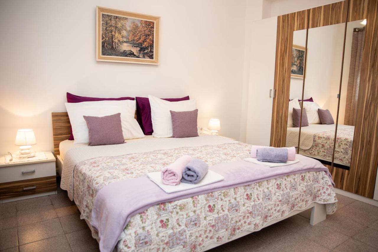 Apartmani Silvana&Vera Senj  Bagian luar foto