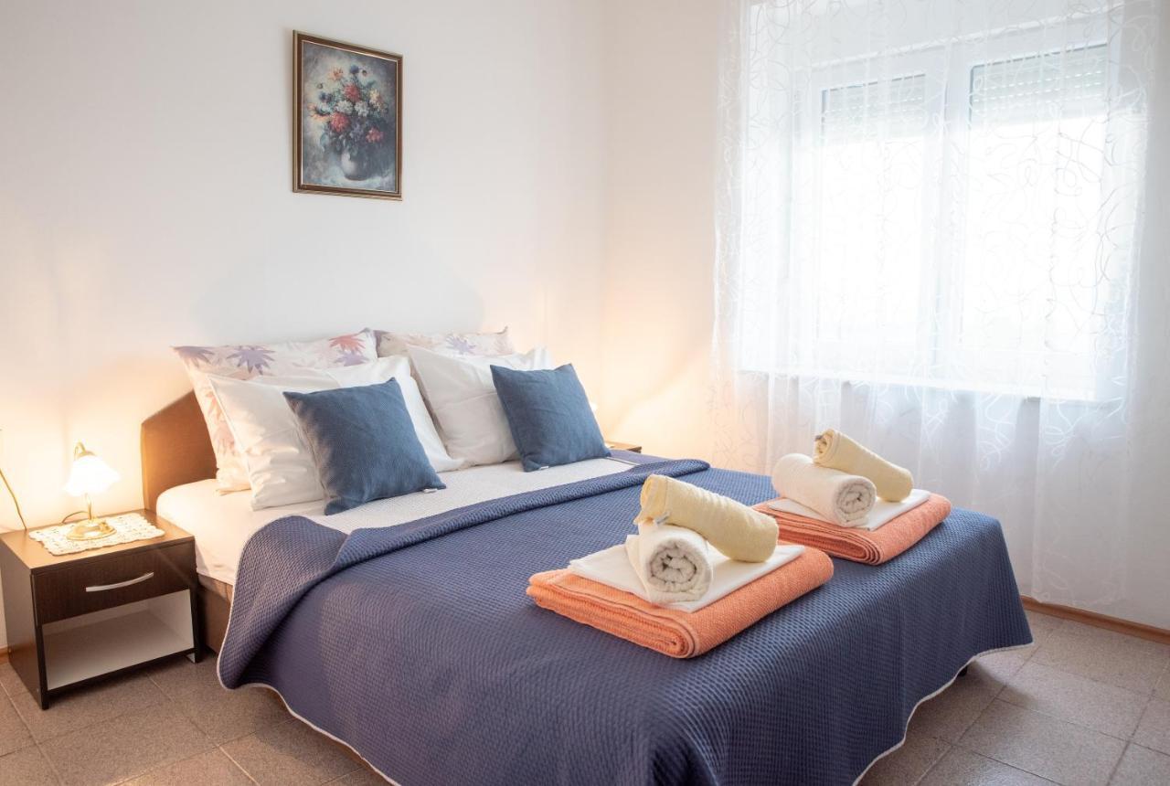 Apartmani Silvana&Vera Senj  Bagian luar foto