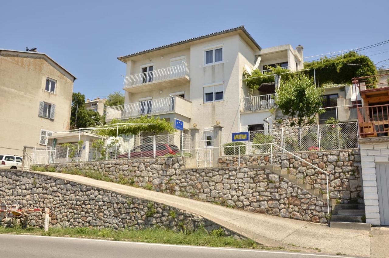 Apartmani Silvana&Vera Senj  Bagian luar foto